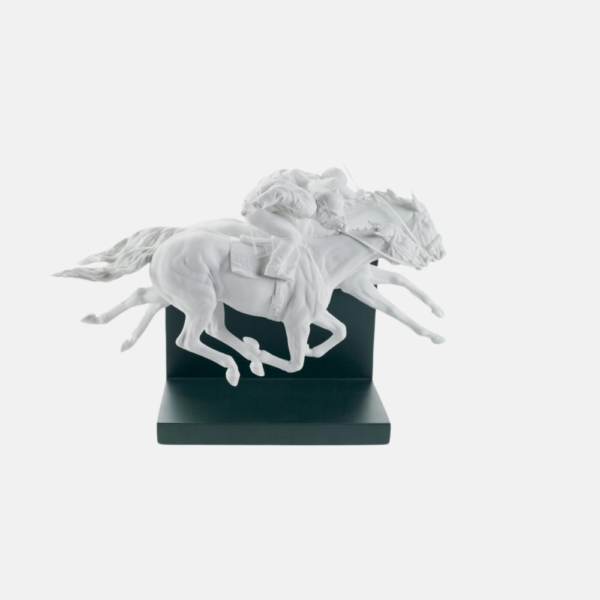 Horse Race Figurine